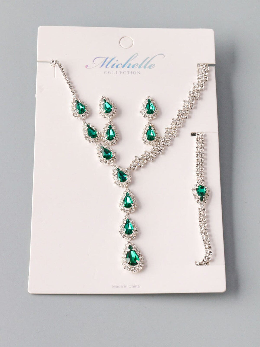 WOMEN'S SILVER EMERALD STONES BRACELET & EARRINGS & NECKLACE SET