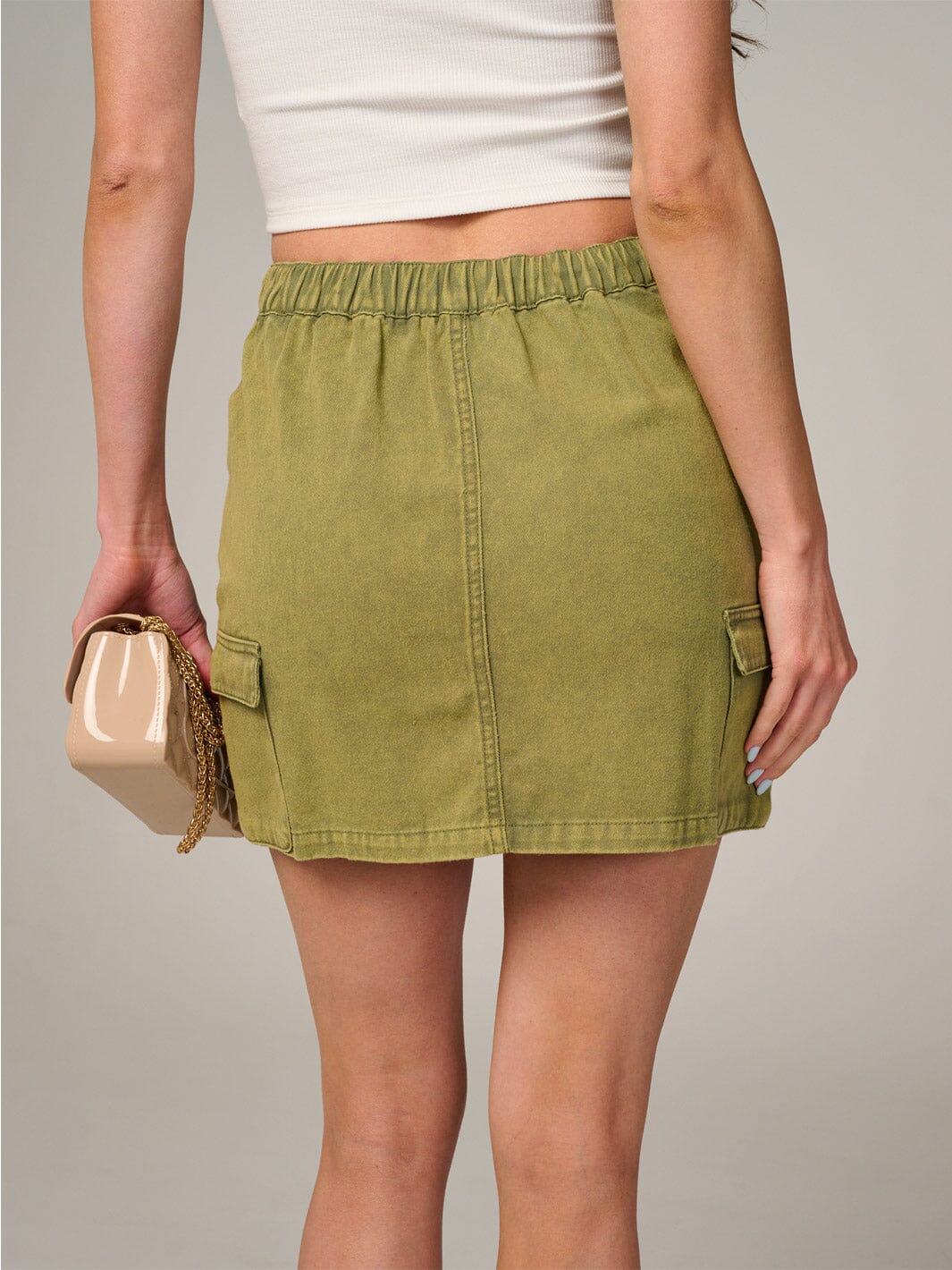 WOMEN'S BUTTON CLOSURE POCKETS WASHED DENIM MINI SKIRT