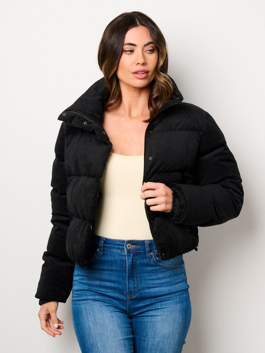 WOMEN'S LONG SLEEVE BUTTON CLOSURE POCKETS PUFFER JACKET