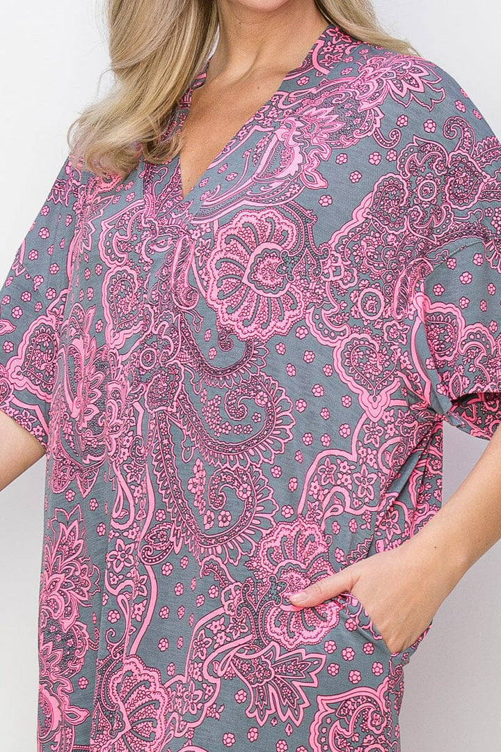 WOMEN'S SHORT SLEEVE V-NECK POCKETS TUNIC MULTI PRINT MINI DRESS