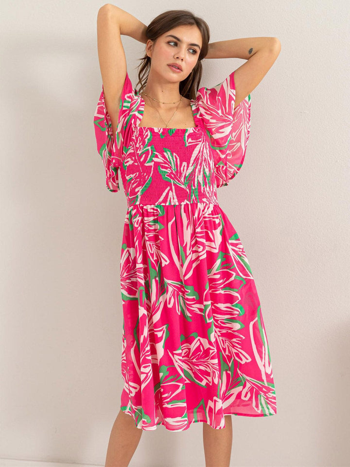 WOMEN'S SHORT SLEEVES SQUARE NECK SMOCK FLORAL MIDI DRESS