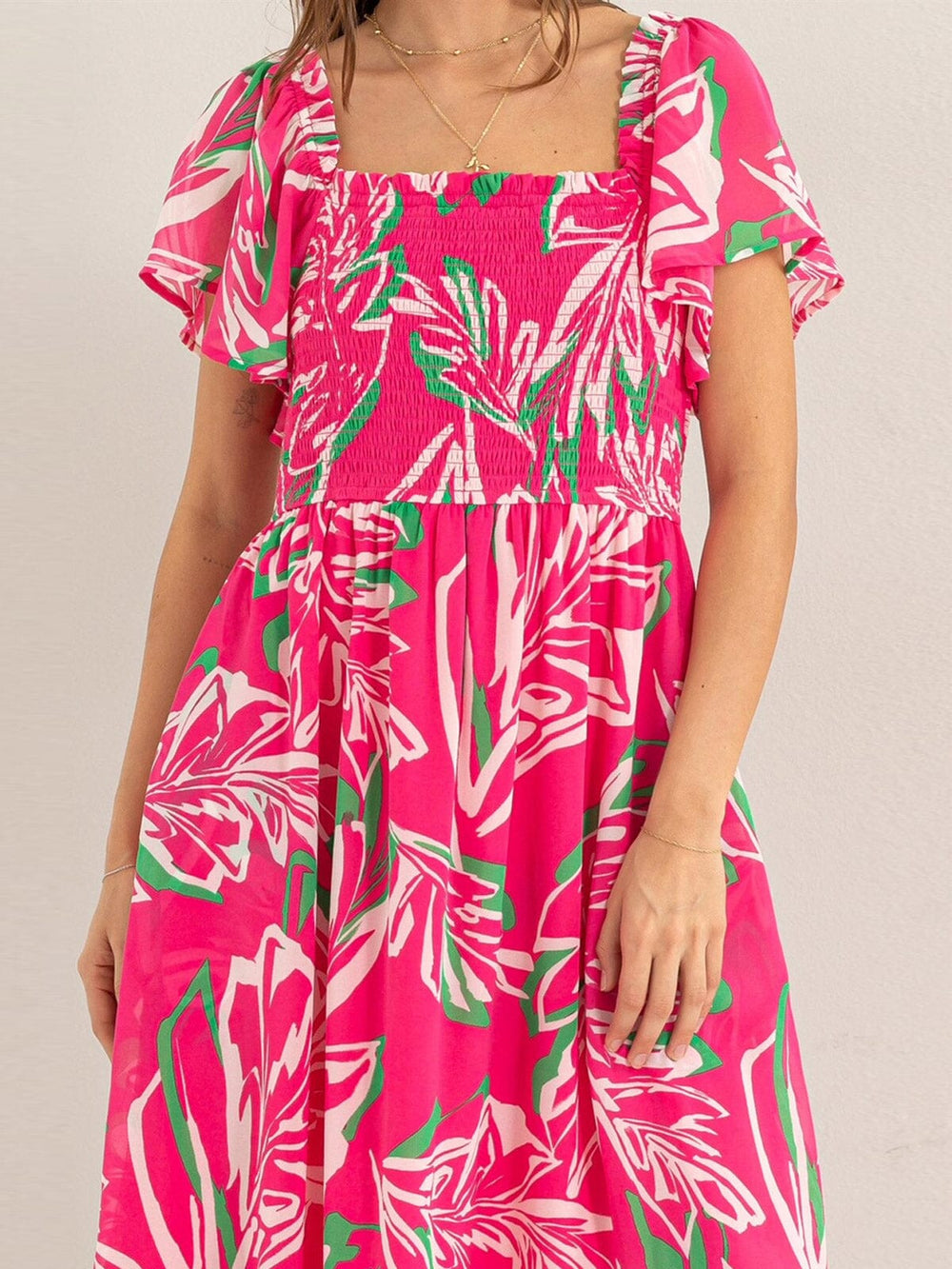 WOMEN'S SHORT SLEEVES SQUARE NECK SMOCK FLORAL MIDI DRESS
