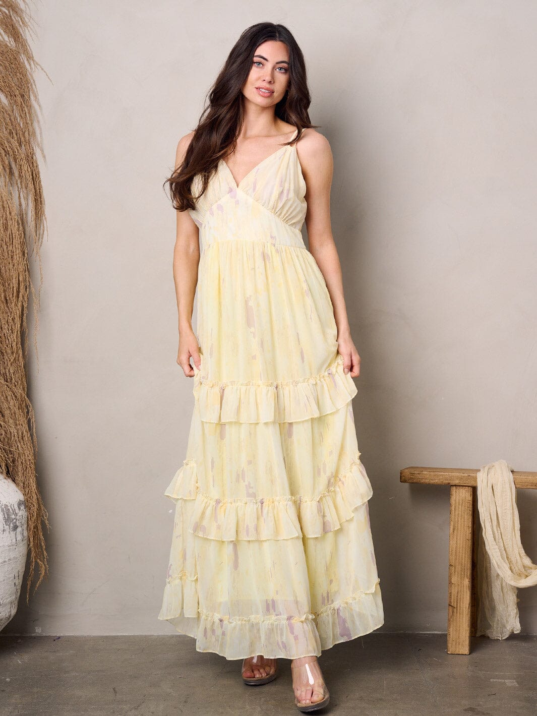 WOMEN'S SLEEVELESS V-NECK TIERED RUFFLE MAXI DRESS