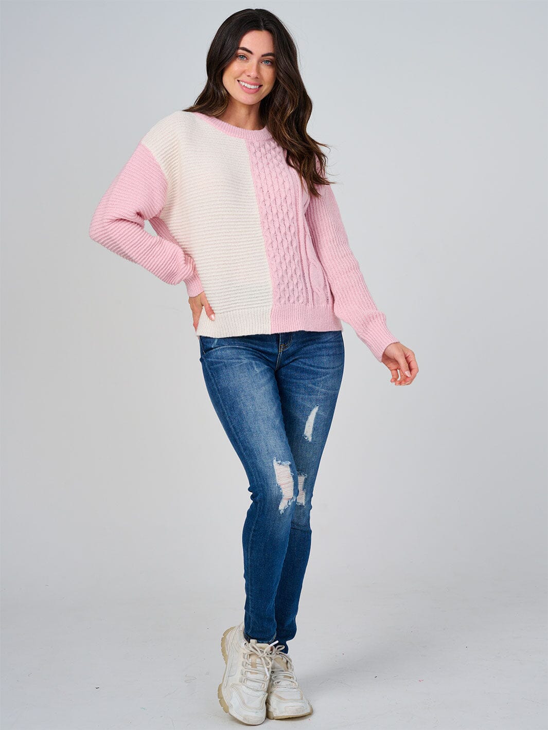 WOMEN'S LONG SLEEVE COLORBLOCK KNIT PULLOVER SWEATER