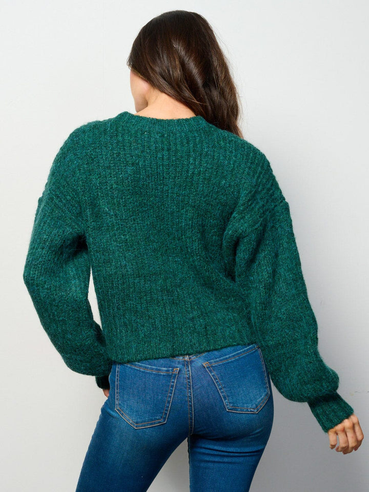 WOMEN'S LONG SLEEVE PULLOVER SWEATER