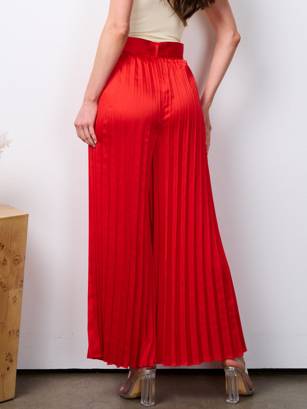 WOMEN'S ELASTIC WAIST BELTED WIDE LED PLEATED PANTS