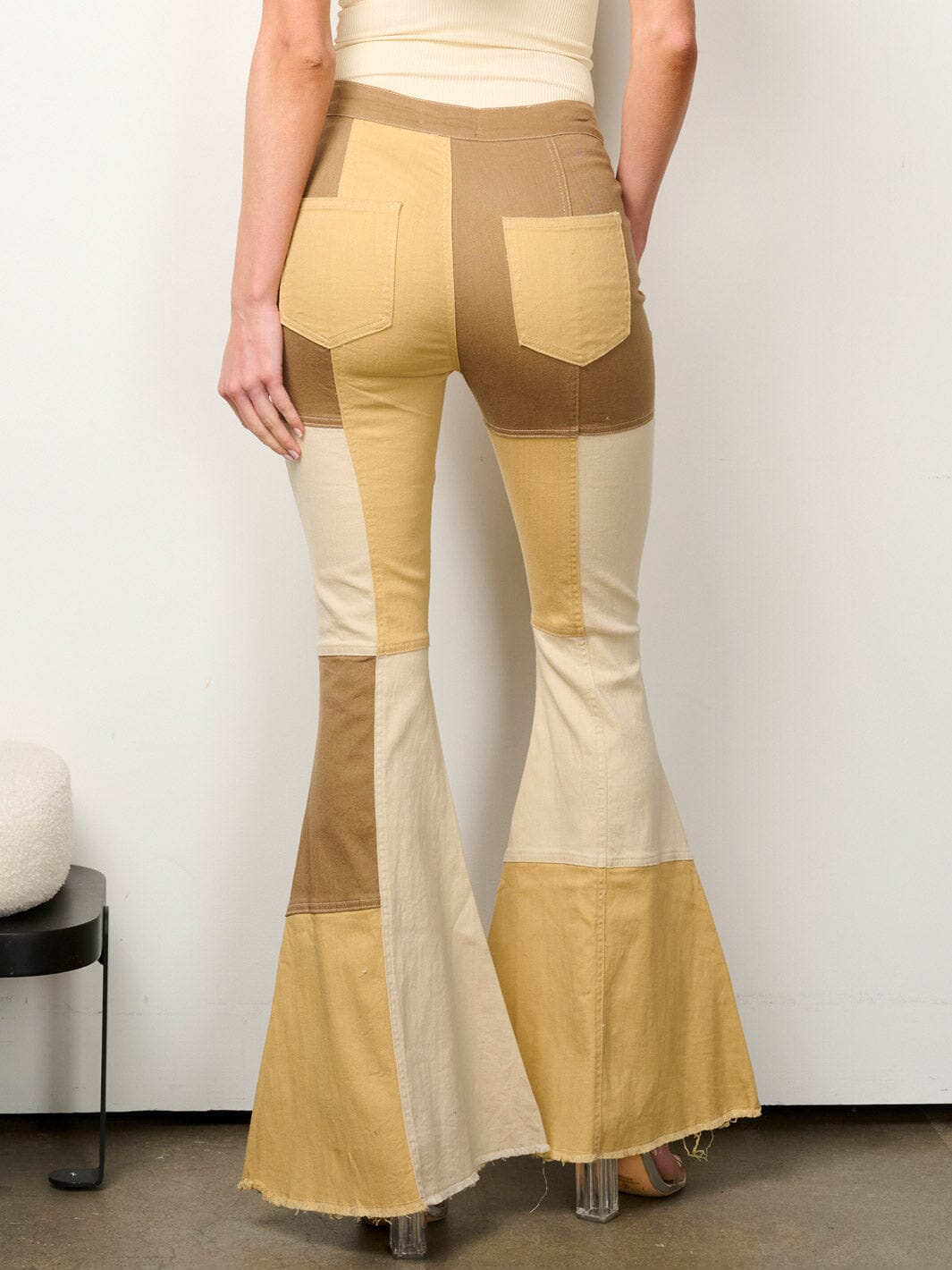 WOMEN'S BUTTON CLOSURE COLORBLOCK SQUARE DENIM PANTS