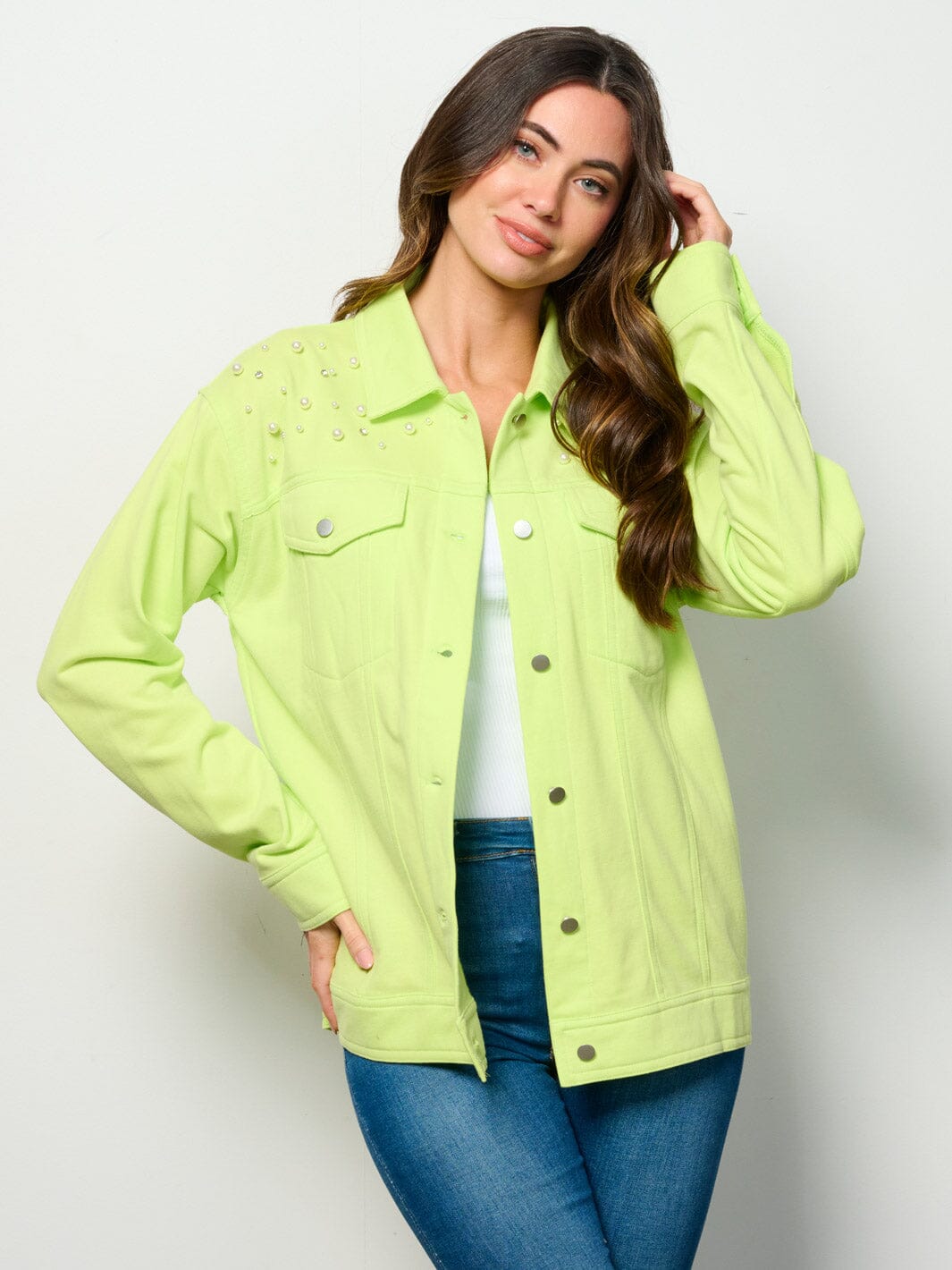 WOMEN'S LONG SLEEVE BUTTON UP POCKETS STUDS DETAILED TOP