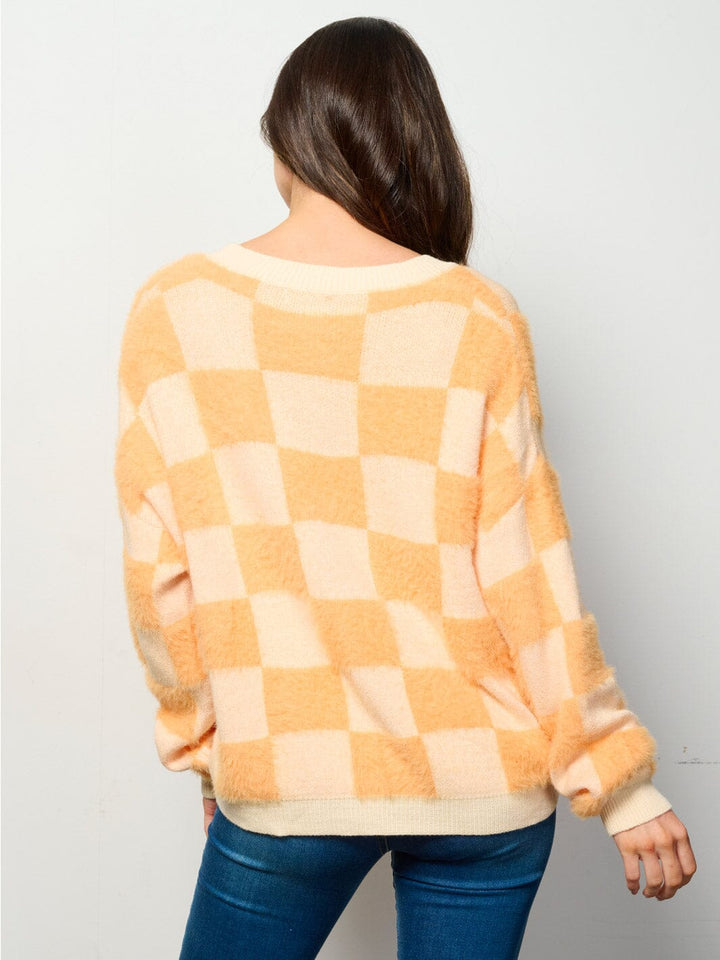 WOMEN'S LONG SLEEVE BUTTON UP CHEKERS CARDIGAN SWEATER