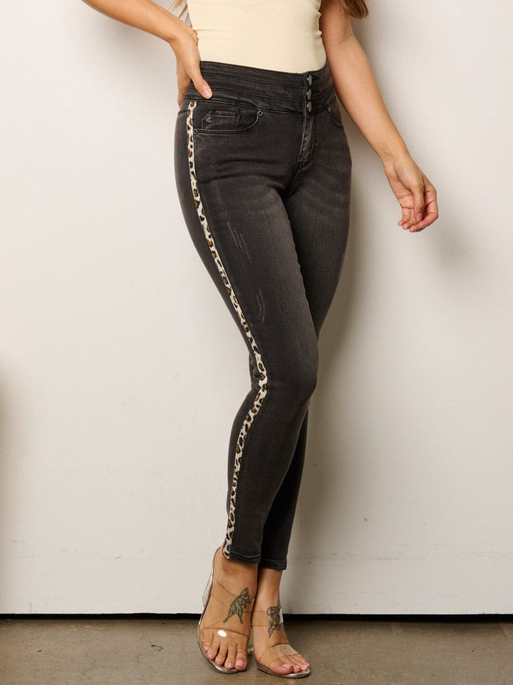 WOMEN'S BUTTON CLOSURE SIDE TRIM DETAILED DENIM SKINNY JEANS