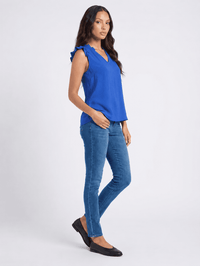 WOMEN'S RUFFLE SLEEVE V-NECK BLOUSE