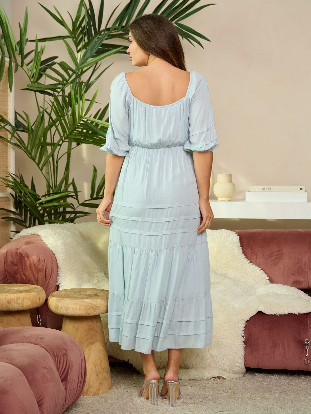 WOMEN'S SHORT DETAILED SLEEVE TIERED ELASTIC WAIST MAXI DRESS