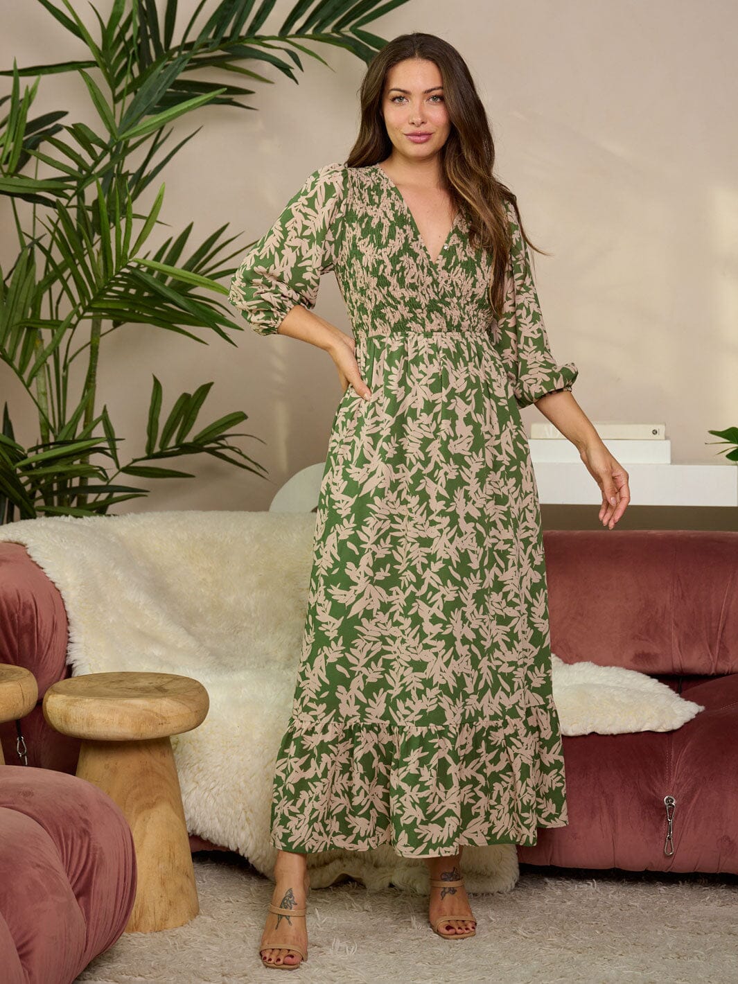 WOMEN'S 3/4 RUFFLE SLEEVE V-NECK SMOCK LEAF PRINT MAXI DRESS