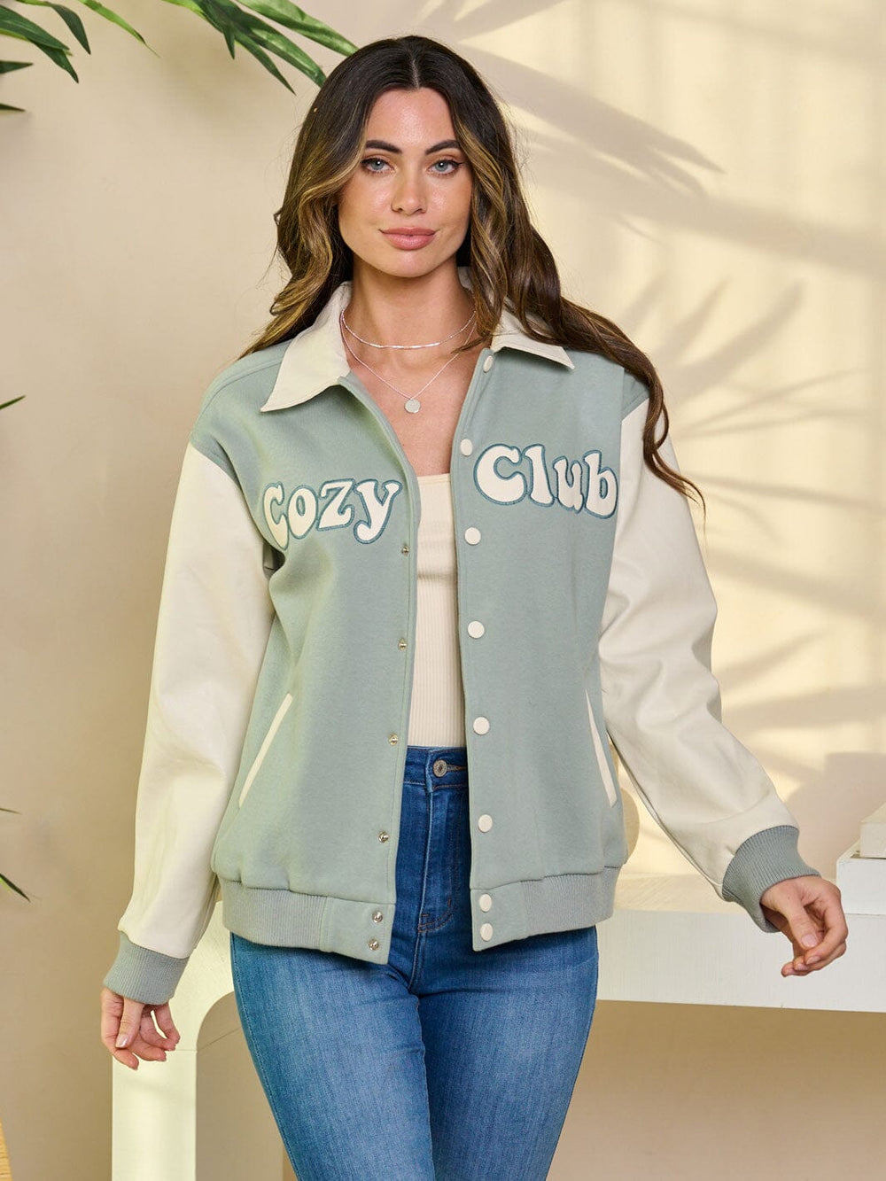 WOMEN'S LONG SLEEVE BUTTON CLOSURE PU PLEATHER JACKET