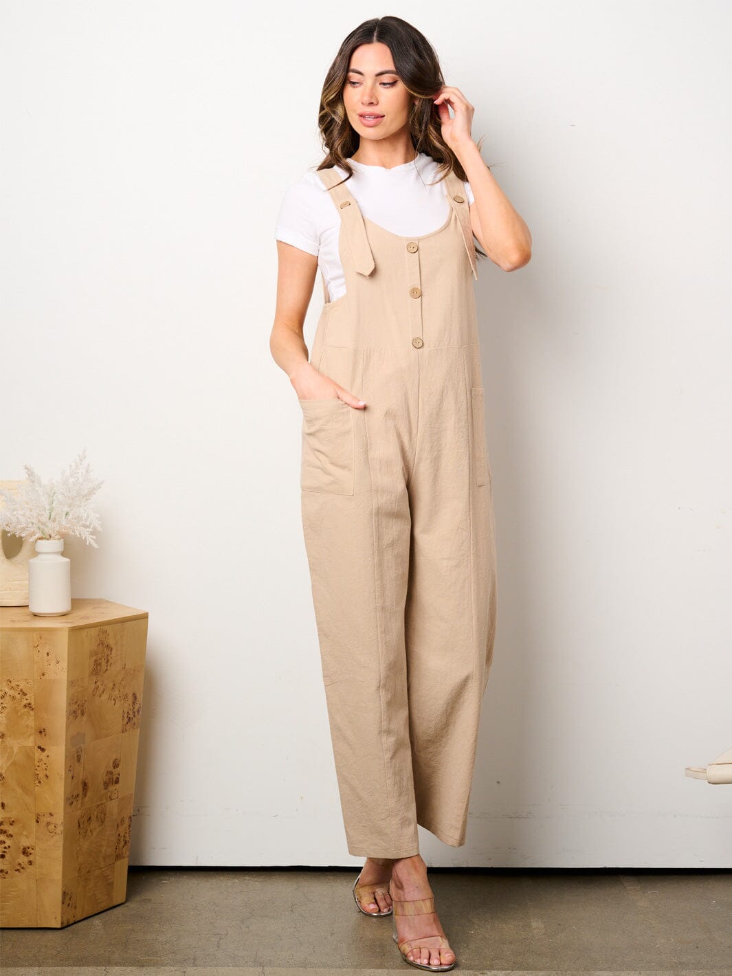 WOMEN'S SLEEVELESS BUTTON UP POCKETS WIDE LEG OVERALL