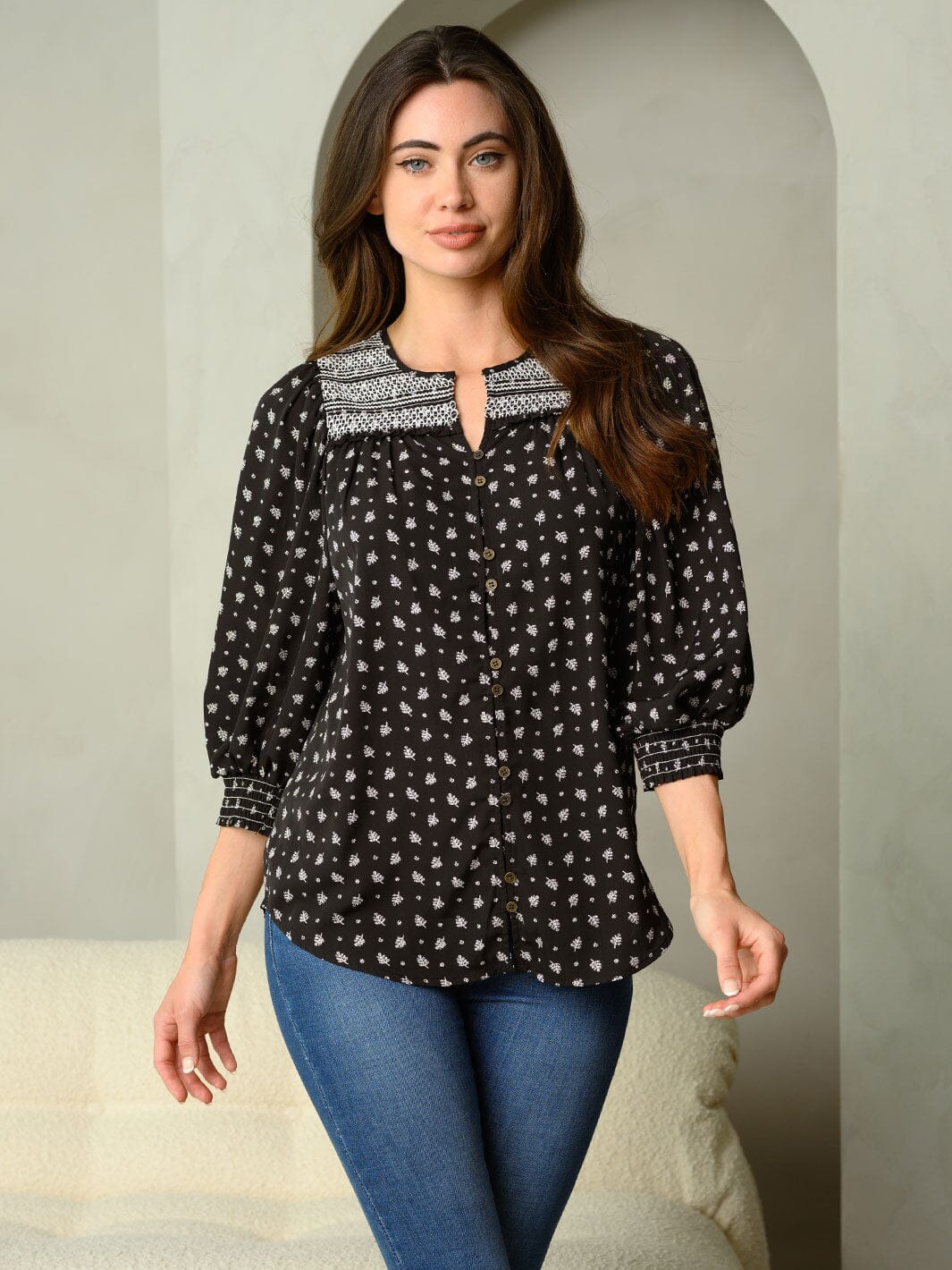 WOMEN'S LEAF PRINT PUFF LONG SLEEVE WITH NOVELTY SMOCKED YOKE TOP