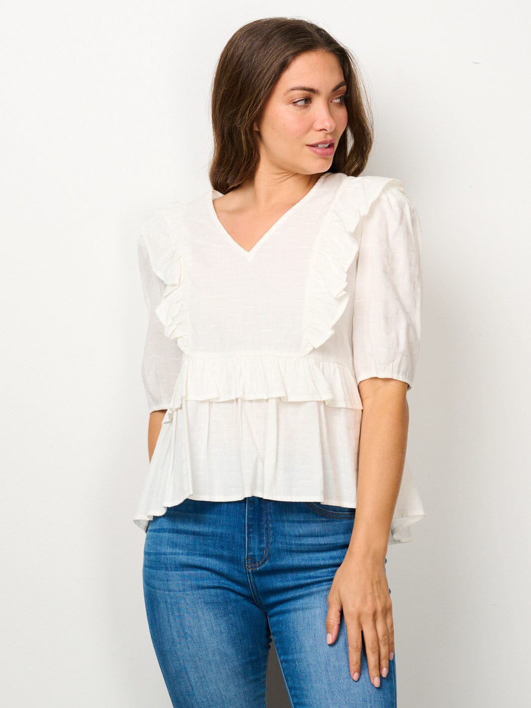 WOMEN'S SHORT SLEEVE V-NECK RUFFLE BLOUSE TOP