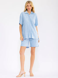 WOMEN'S SHORT SLEEVE BUTTON UP RIBBED BLOUSE