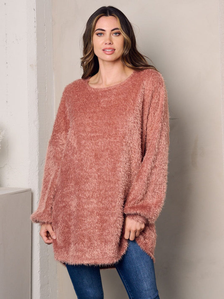 WOMEN'S LONG SLEEVE FUZZY OVERSIZED SWEATER