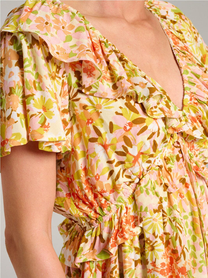 WOMEN'S SHORT SLEEVE V-NECK RUFFLE TIERED FLORAL ROMPER