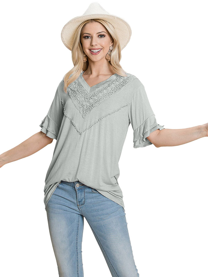 WOMEN'S SHORT RUFFLE SLEEVE V-NECK CRICHET DETAILED TOP