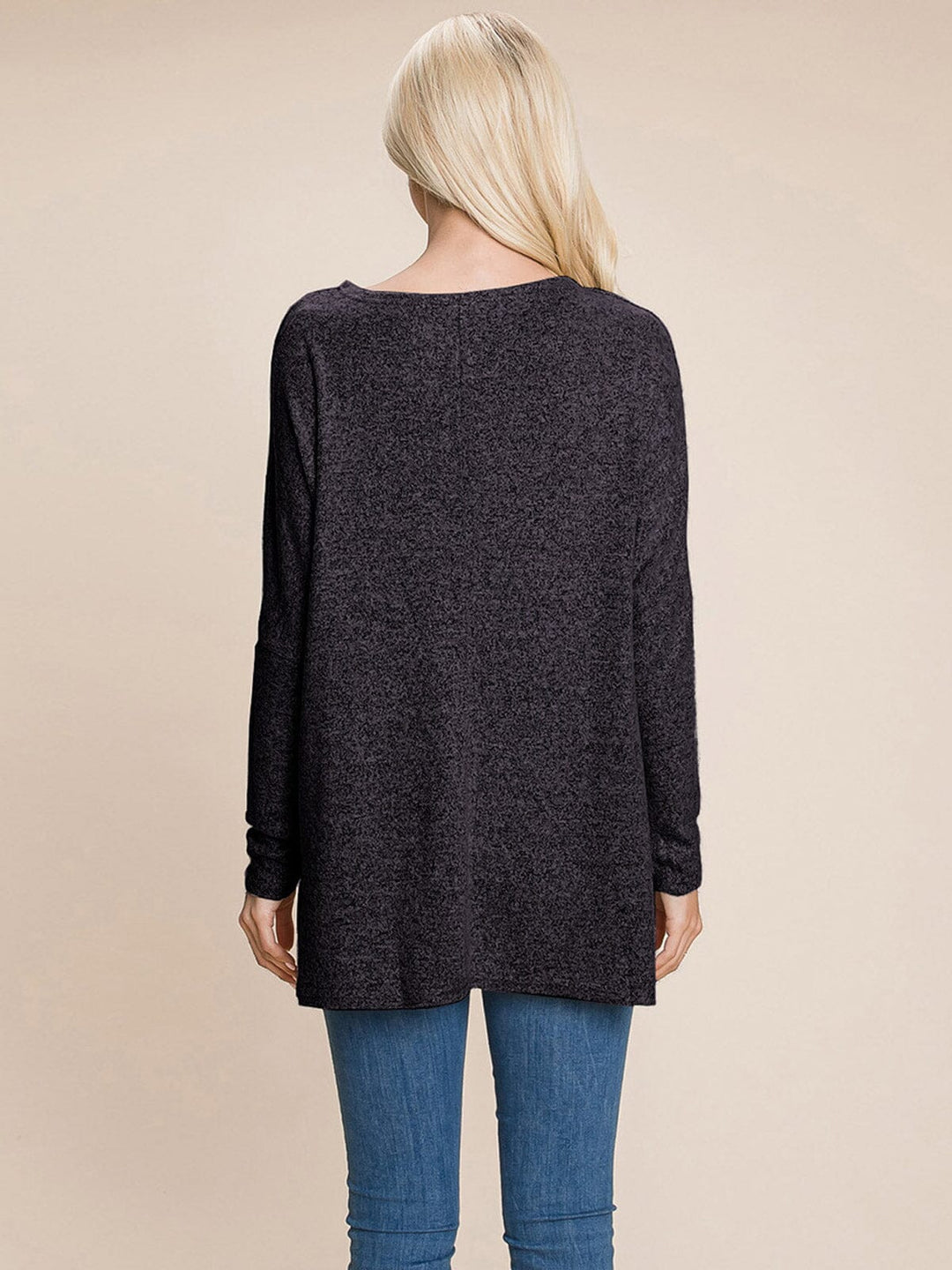 WOMEN'S LONG SLEEVE SOLID OVERSIZED TOP