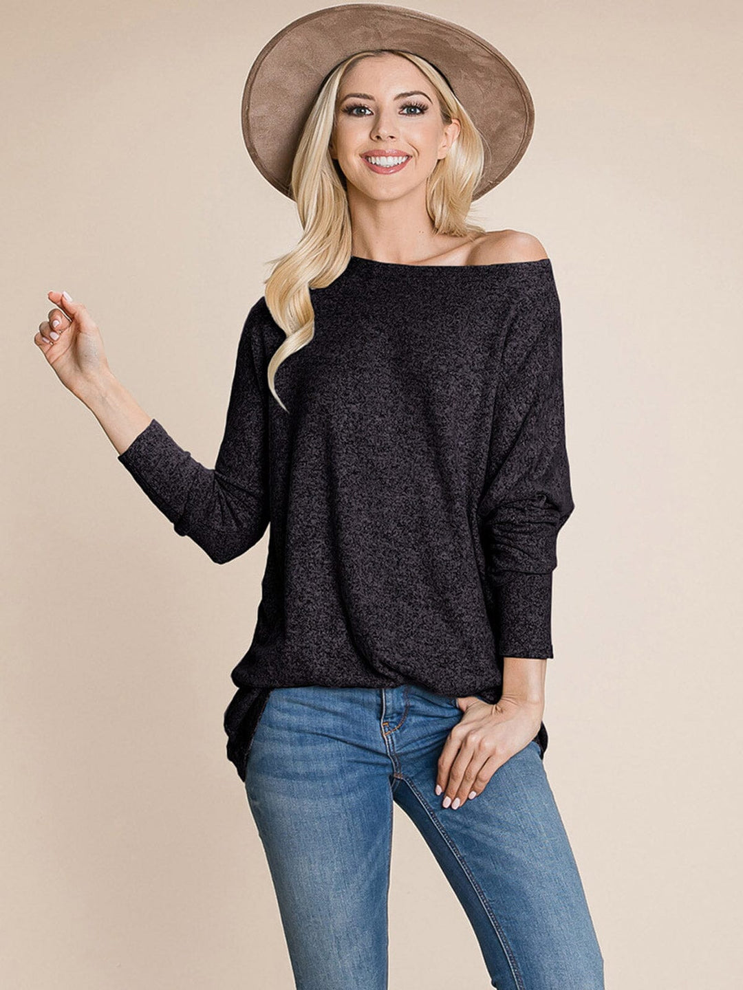WOMEN'S LONG SLEEVE SOLID OVERSIZED TOP