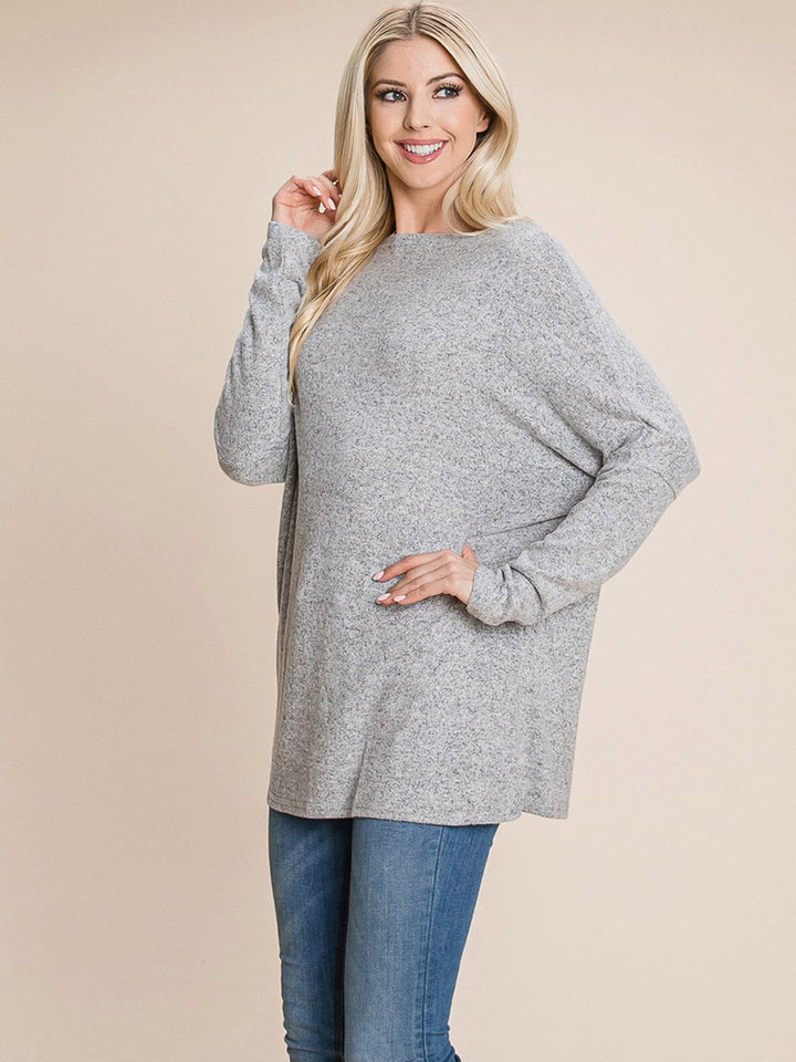 WOMEN'S LONG SLEEVE SOLID OVERSIZED TOP