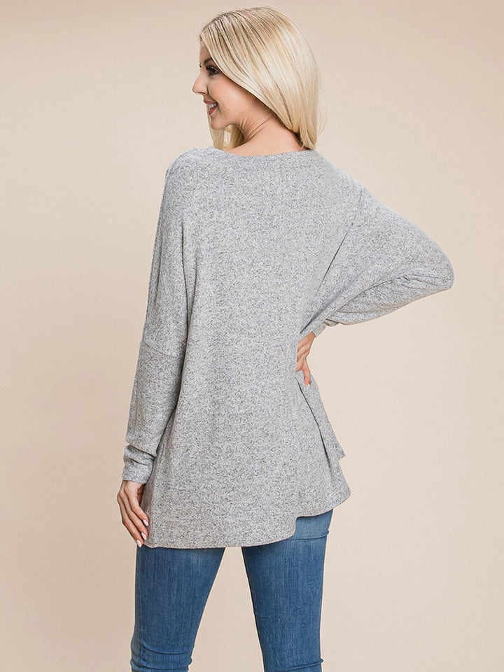 WOMEN'S LONG SLEEVE SOLID OVERSIZED TOP