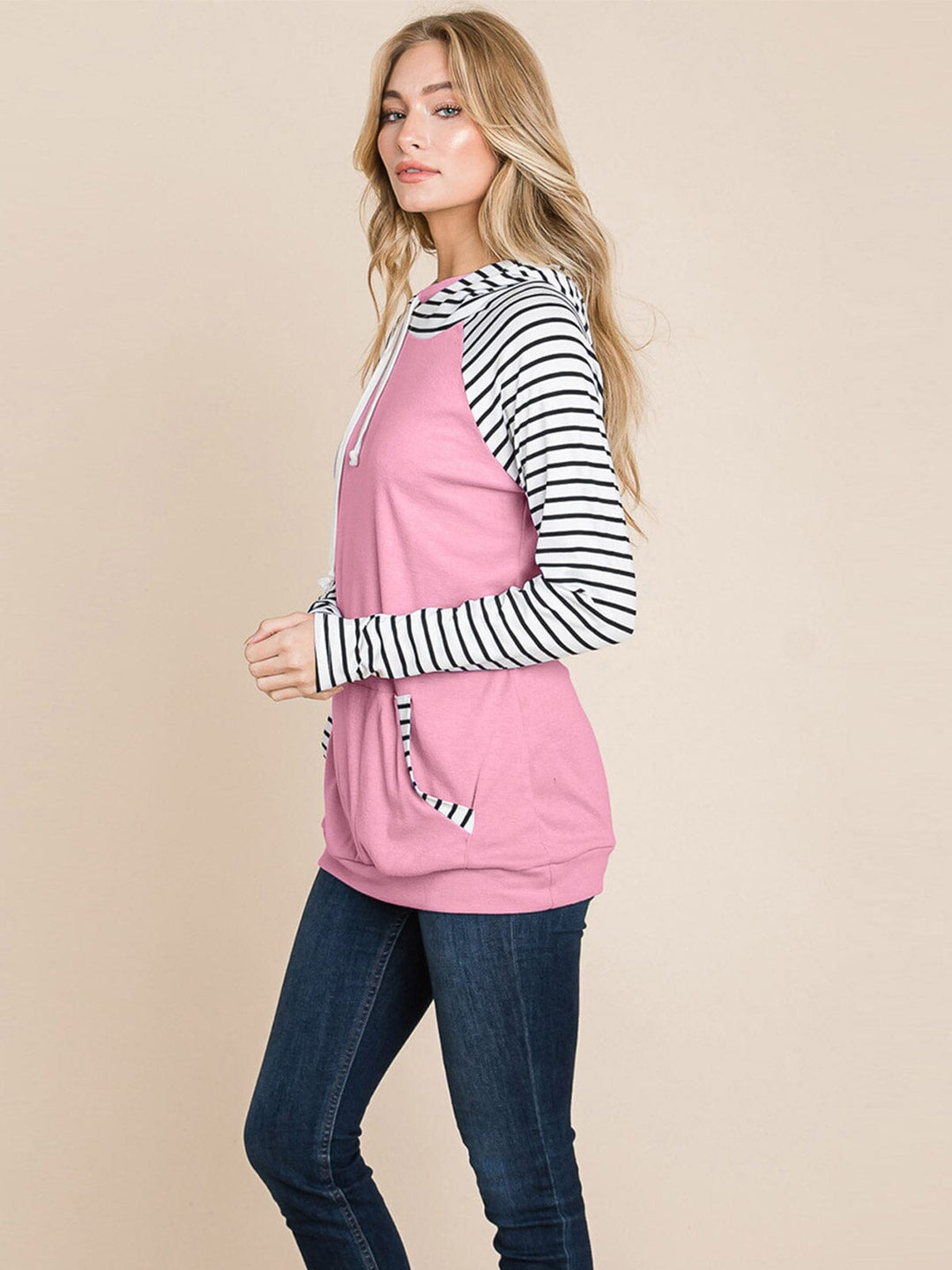 WOMEN'S LONG SLEEVE FRONT POCKET HOODED STRIPES COLORBLOCK TOP