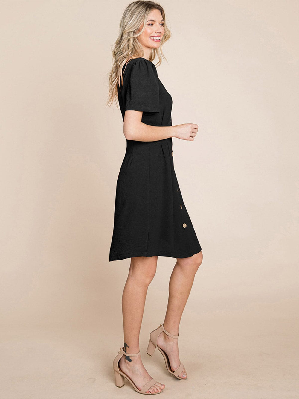 WOMEN'S SHORT SLEEVE V-NECK BUTTON UP MINI DRESS