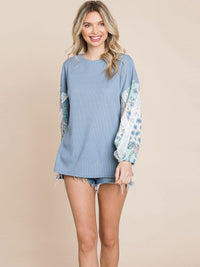 WOMEN'S LONG DETAILED SLEEVE WAFFLE COLORBLOCK TOP