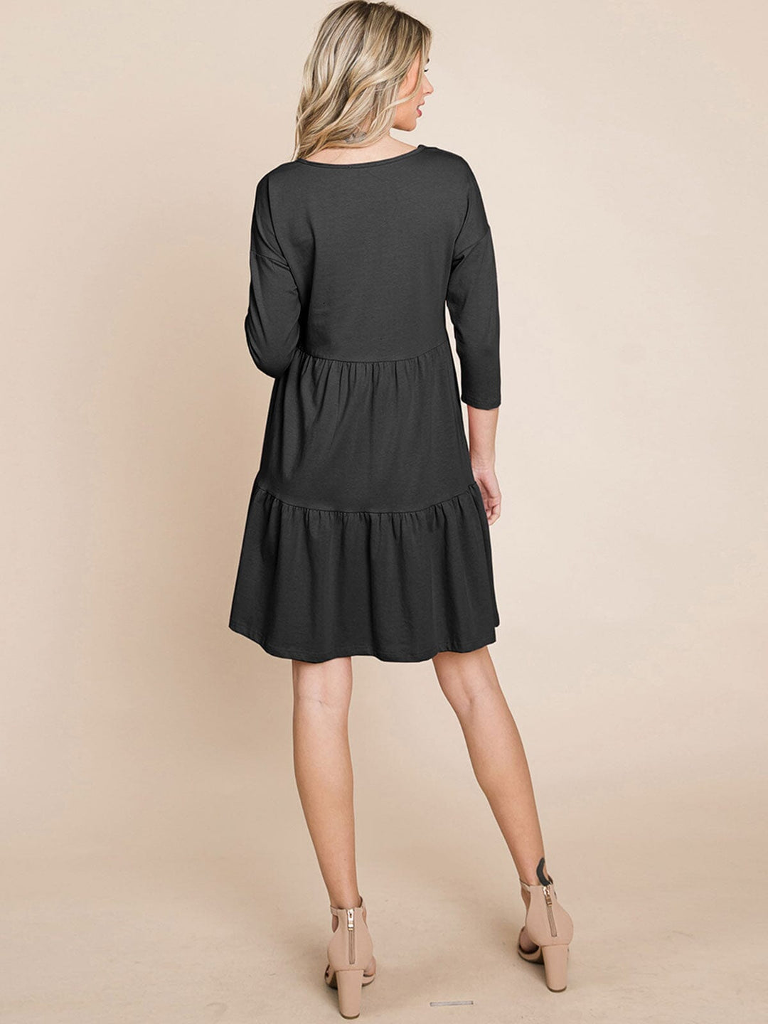 WOMEN'S 3/4 SLEEVE V-NECK BUTTON UP TIERED LOOSE FIT MIDI DRESS