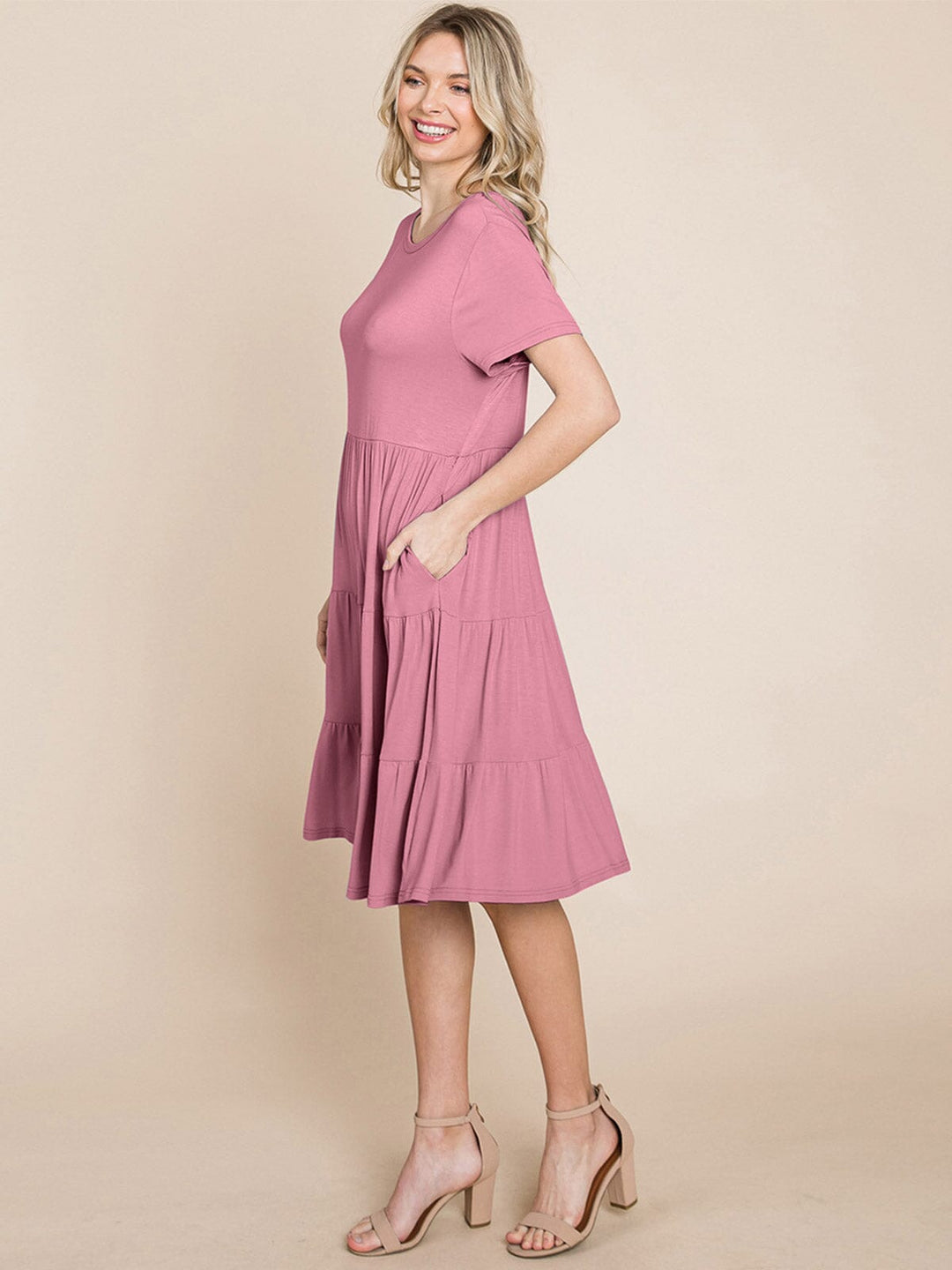 WOMEN'S SHORT SLEEVE FRONT POCKETS LOOSE FIT TIERED TUNIC MINI DRESS