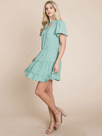 WOMEN'S SHORT SLEEVE V-NECK ELASTIC WAIST TIERED MINI DRESS