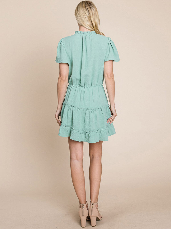 WOMEN'S SHORT SLEEVE V-NECK ELASTIC WAIST TIERED MINI DRESS