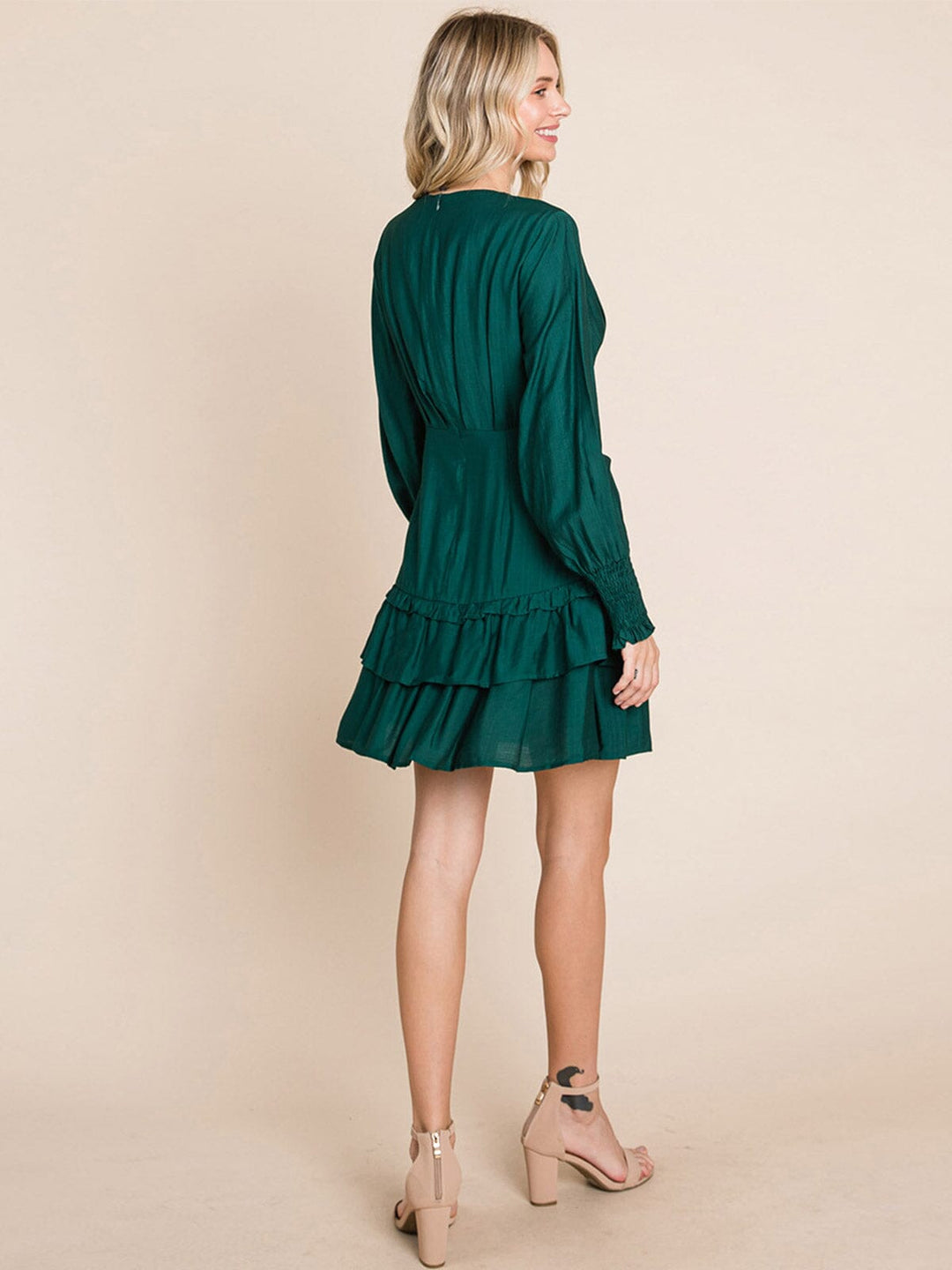 WOMEN'S LONG SLEEVE V-NECK BUTTON UP RUFFLE TIERED MINI DRESS