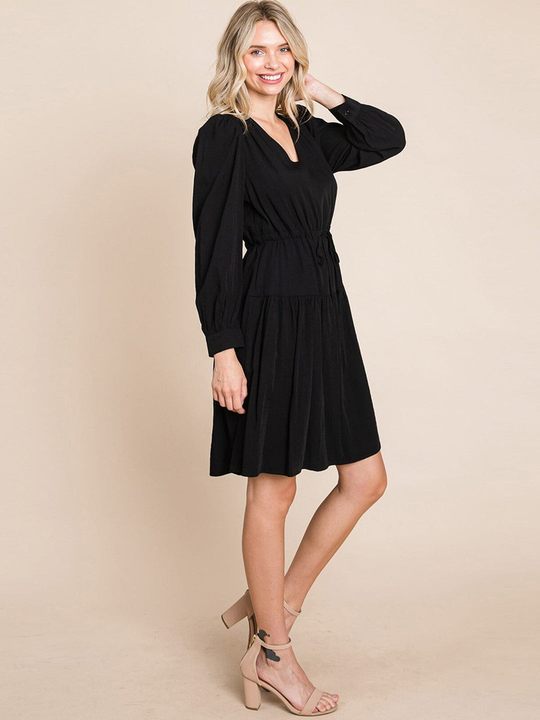 WOMEN'S LONG SLEEVE V-NECK FIT & FLARE TIERED MIDI DRESS