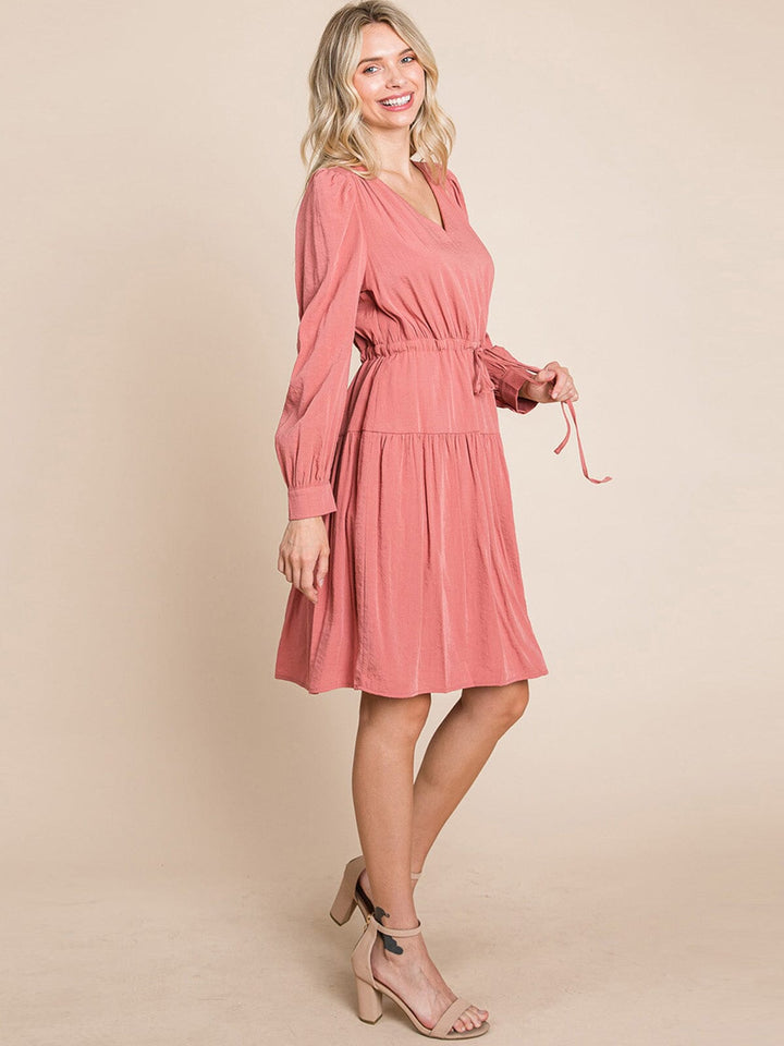 WOMEN'S LONG SLEEVE V-NECK FIT & FLARE TIERED MIDI DRESS
