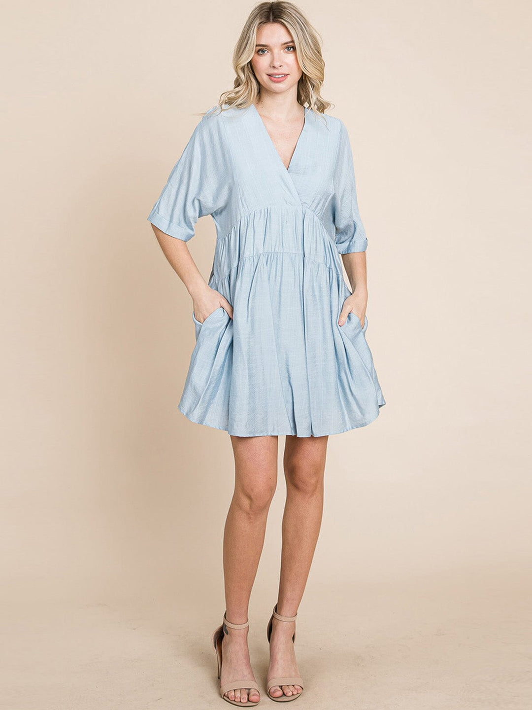 WOMEN'S SHORT SLEEVE V-NECK SURPLICE LOOSE FIT TIERED TUNIC MINI DRESS