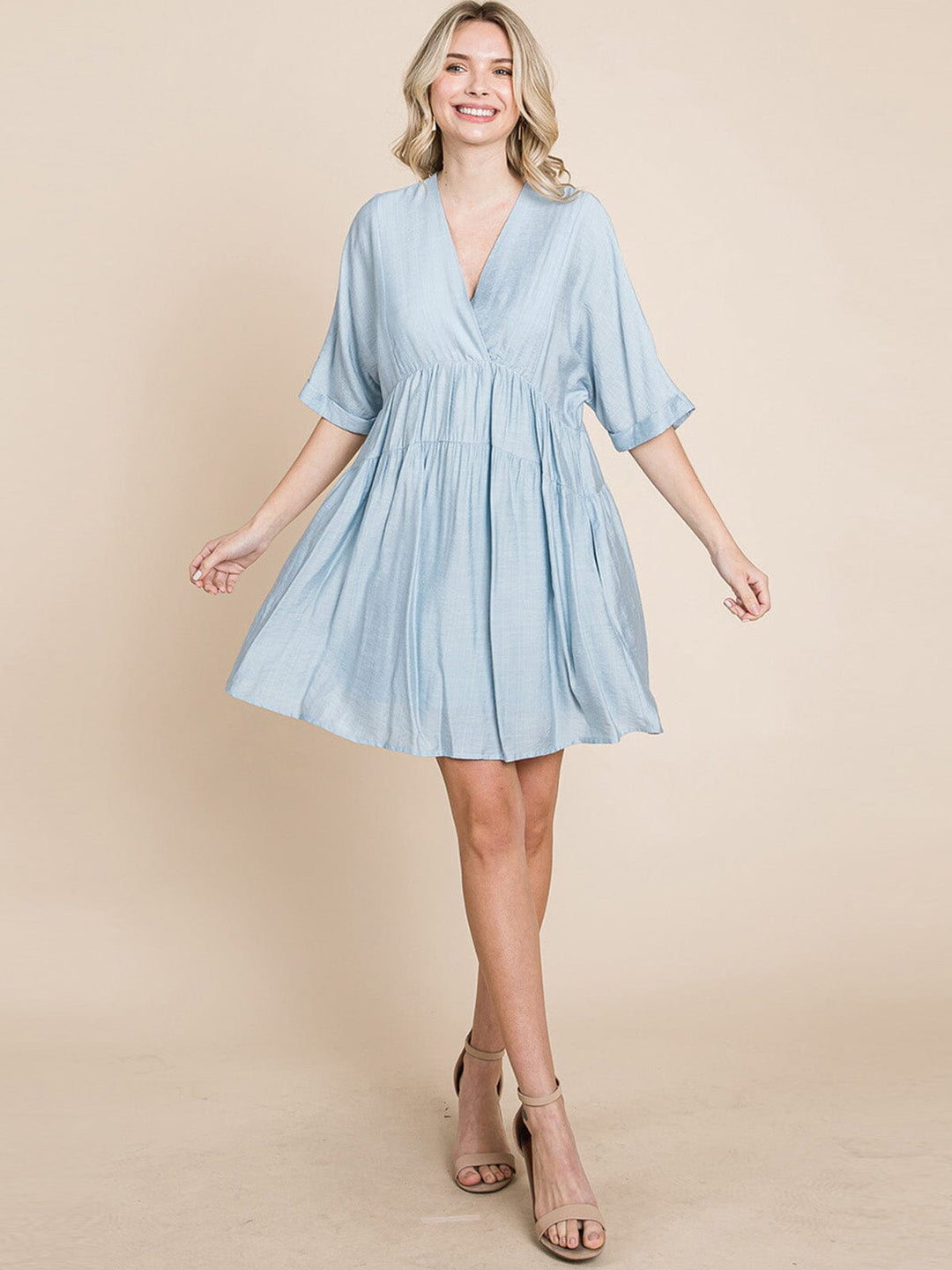 WOMEN'S SHORT SLEEVE V-NECK SURPLICE LOOSE FIT TIERED TUNIC MINI DRESS