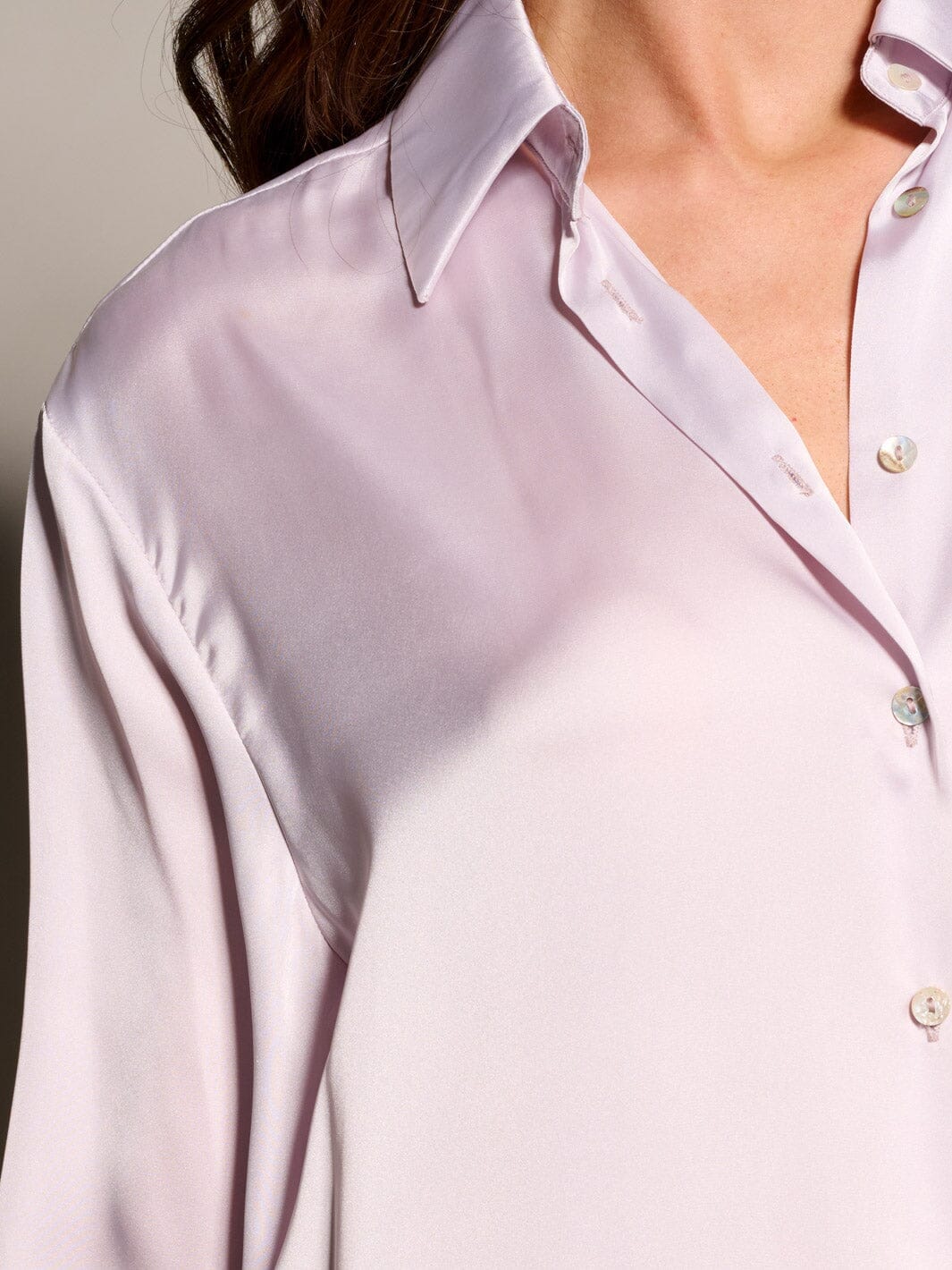 WOMEN'S LONG SLEEVE BUTTON CLOSURE SATIN BLOUSE TOP
