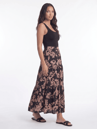 WOMEN'S ELASTIC WAIST TIERED FLORAL MAXI SKIRT