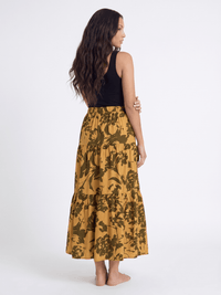 WOMEN'S ELASTIC WAIST TIERED FLORAL MAXI SKIRT