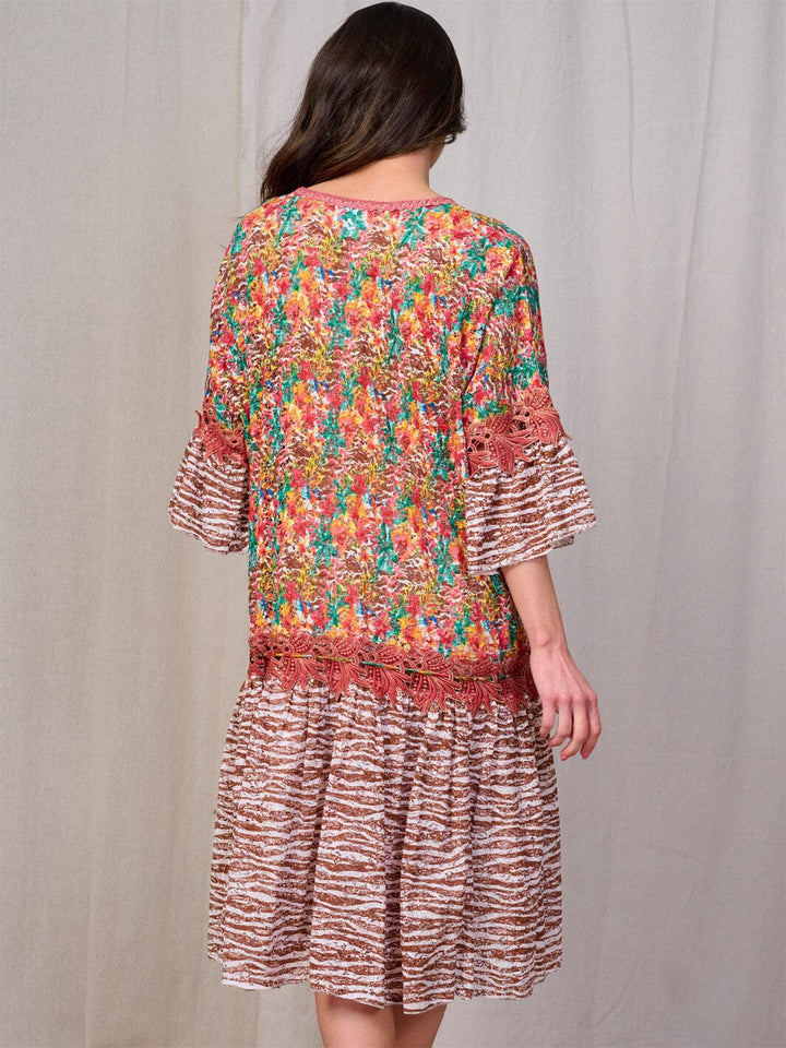 WOMEN'S SHORT SLEEVE V-NECK TIERED FLORAL CONTRAST MIDI DRESS