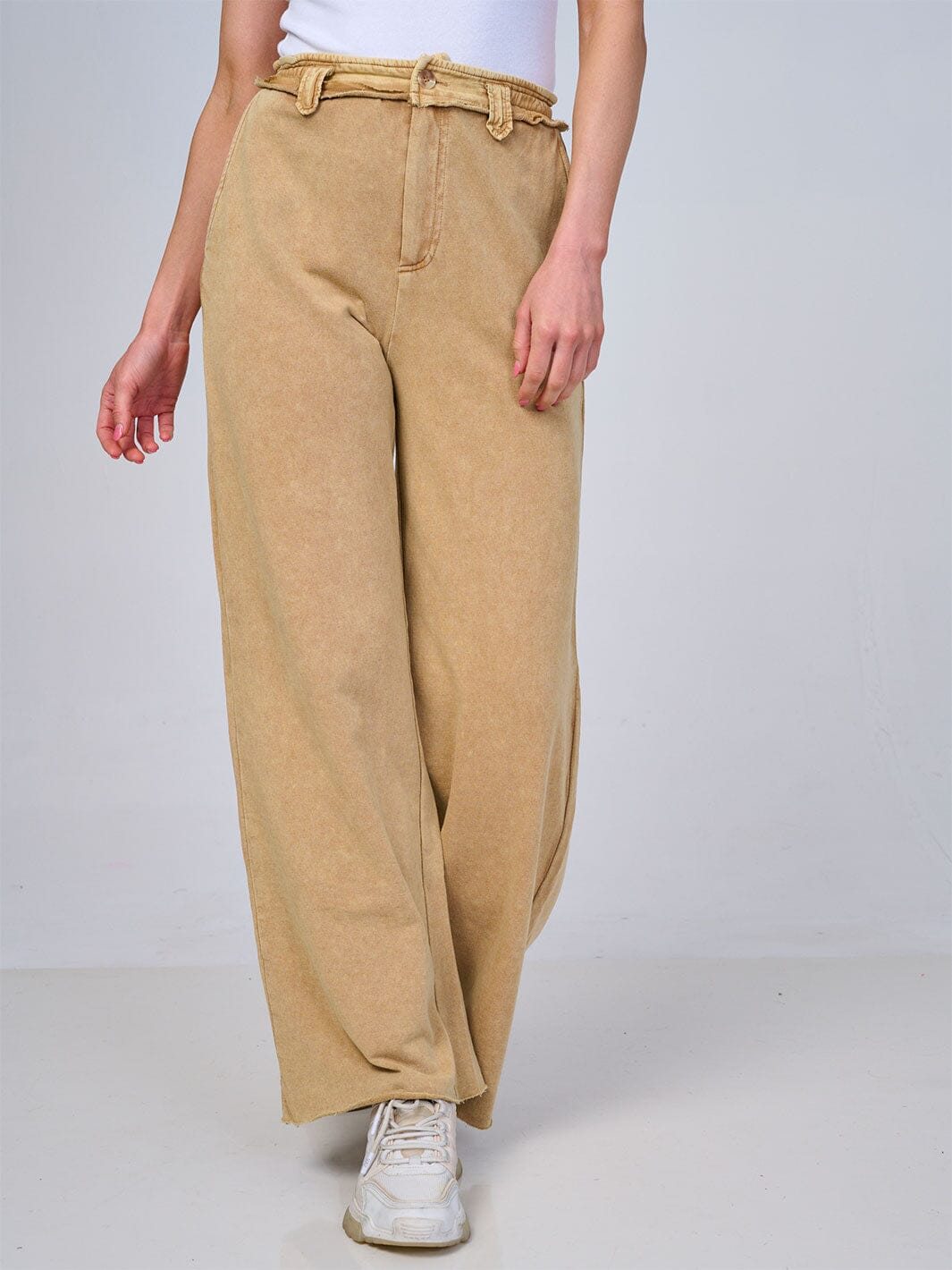 WOMEN'S BUTTON CLOSURE FRONT POCKETS WIDE LEG PANTS