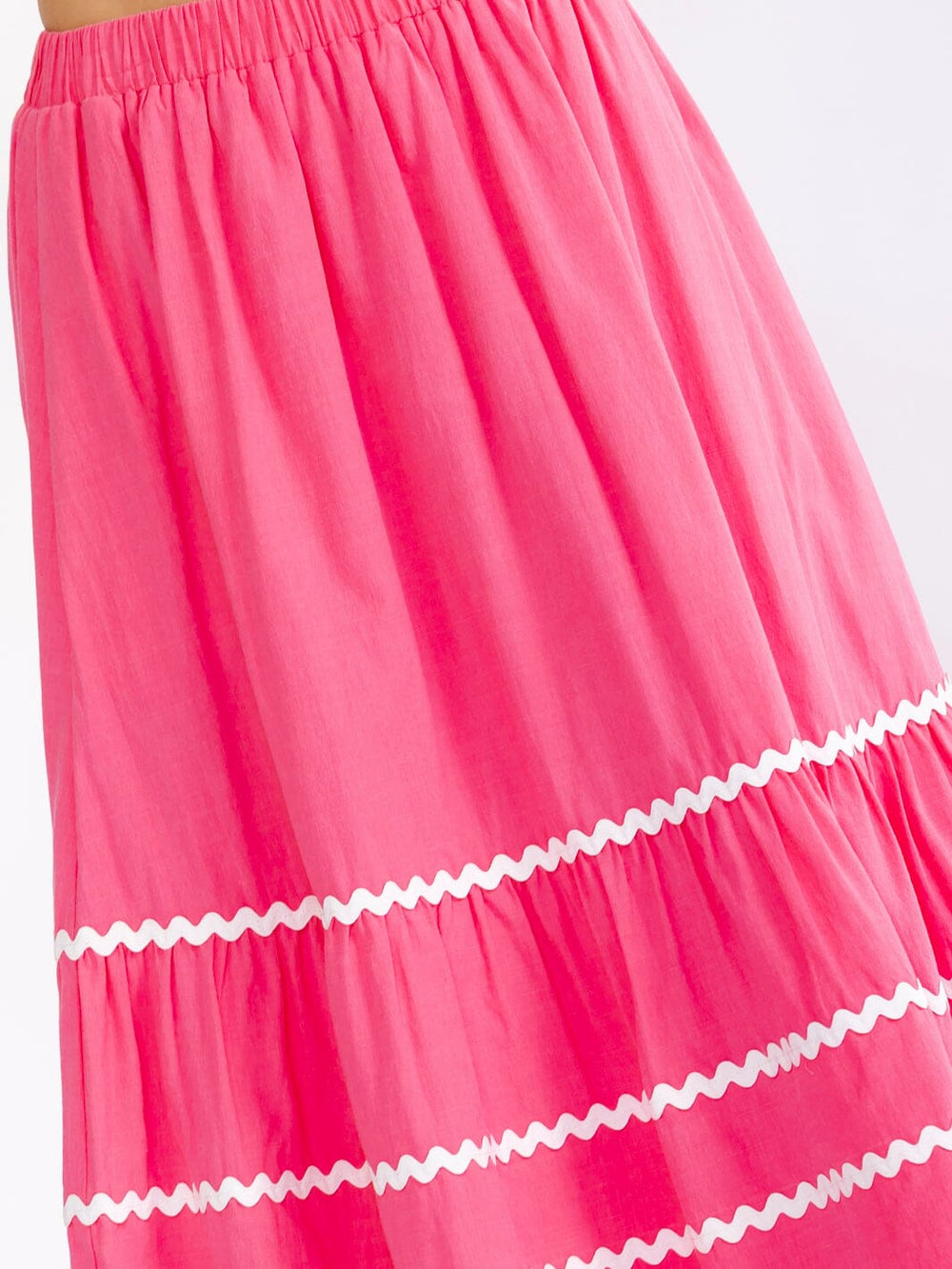 WOMEN'S ELASTIC WAIST FRONT POCKETS TRIM DETAILED FIT & FLARE MIDI SKIRT
