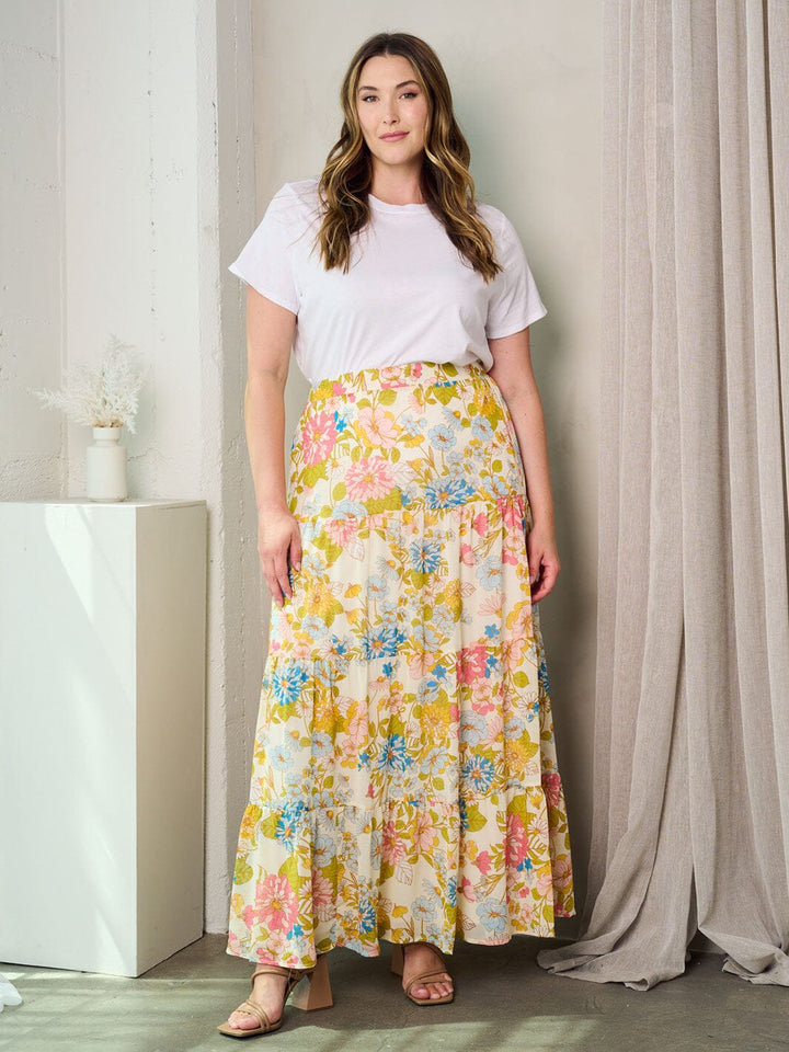 PLUS SIZE TIERED FLORAL MAXI SKIRT