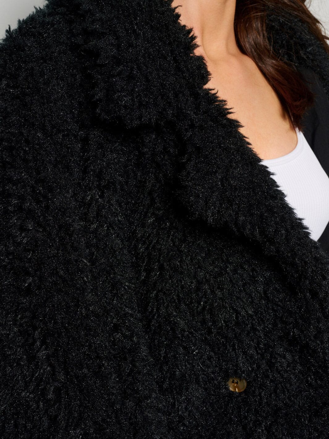 WOMEN'S LONG SLEEVE BUTTON CLOSURE SHERPA JACKET