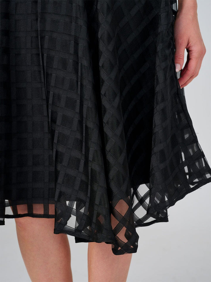 WOMEN'S ZIPPER CLOSURE LACE ORGANZE FIT & FLARE MINI SKIRT